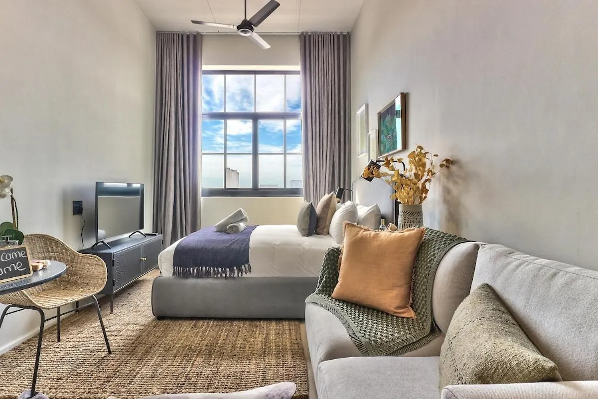 Gorgeous Designer Hideaway W/ Views At The Harri Apartment Cape Town